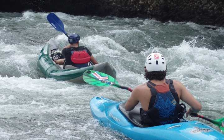 learn whitewater skills in costa rica
